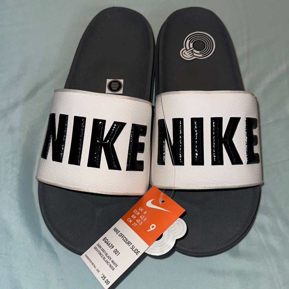 Nike Offcourt Men's Slide Sandals White Black 9 NEW WITH TAGS